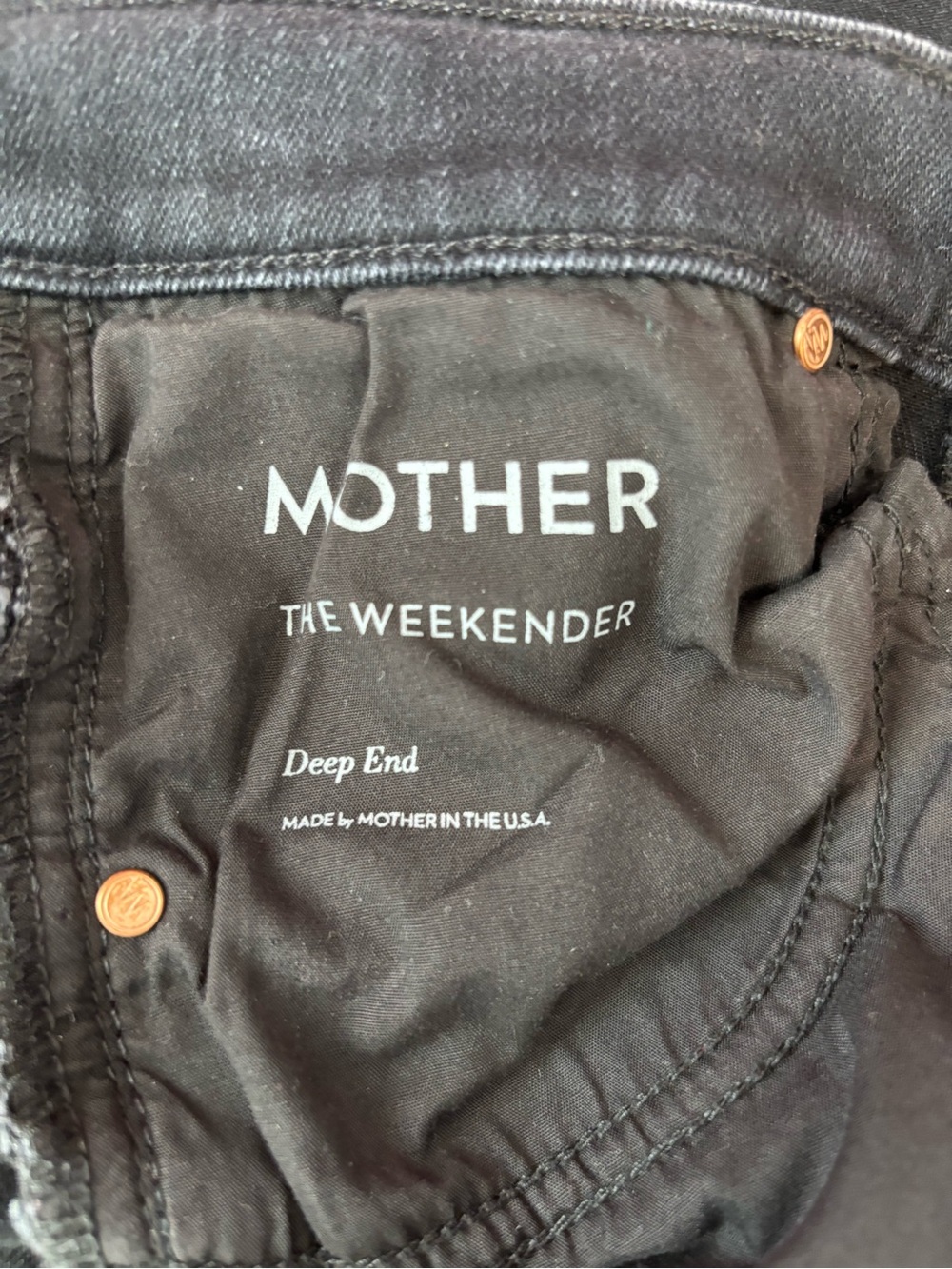 Mother the Weekender Flared Jeans In Deep End Size 28 - Picture 9 of 10